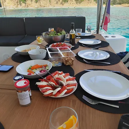 L'orceo Bådhotel Ajaccio (Corsica)